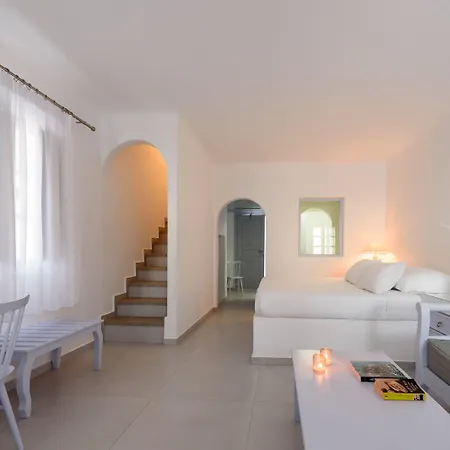 Maison Des Lys - Luxury Hotel Akrotírion