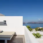 Hotel Maison Des Lys - Luxury 4*