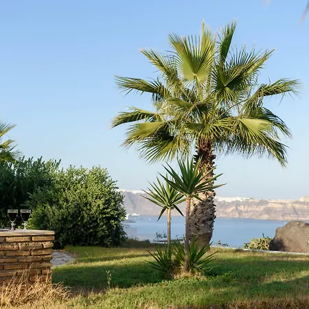 ホテル Maison Des Lys - Luxury Akrotírion