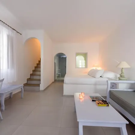 ホテル Maison Des Lys - Luxury Akrotírion