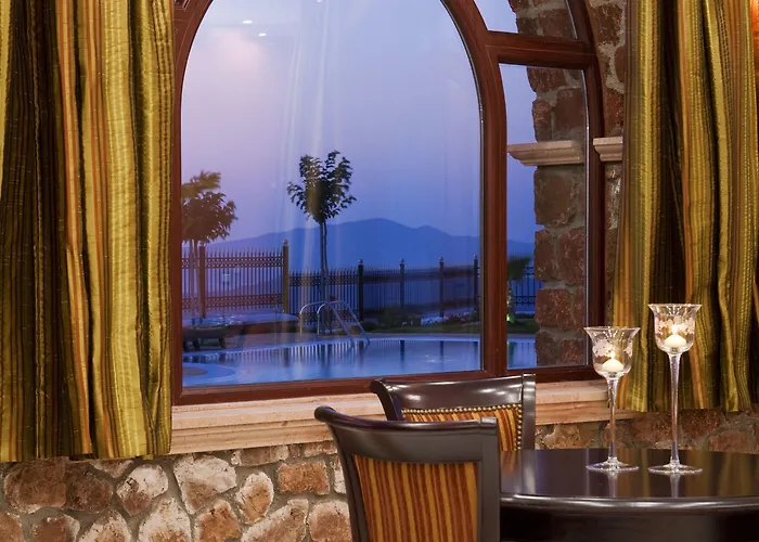 Otel Maison Des Lys - Luxury 4*