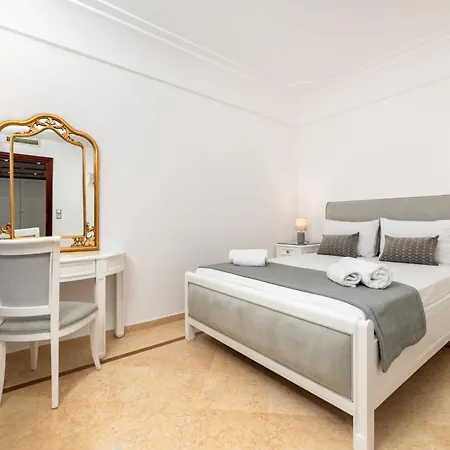 Maison Des Lys - Luxury 4* Akrotírion