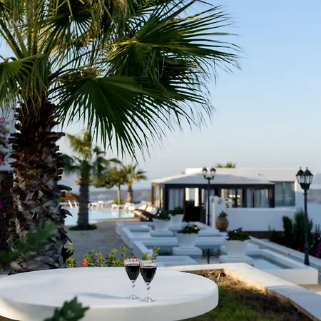 Maison Des Lys - Luxury Hotel